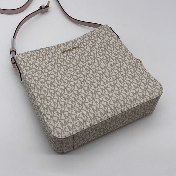 Michael Kors Jet Set Travel Large Messenger Bag - Picture 9 of 10